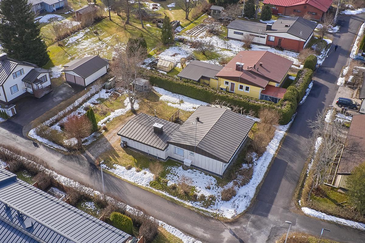 Orvokkipolku 9, Moisio, Lohja