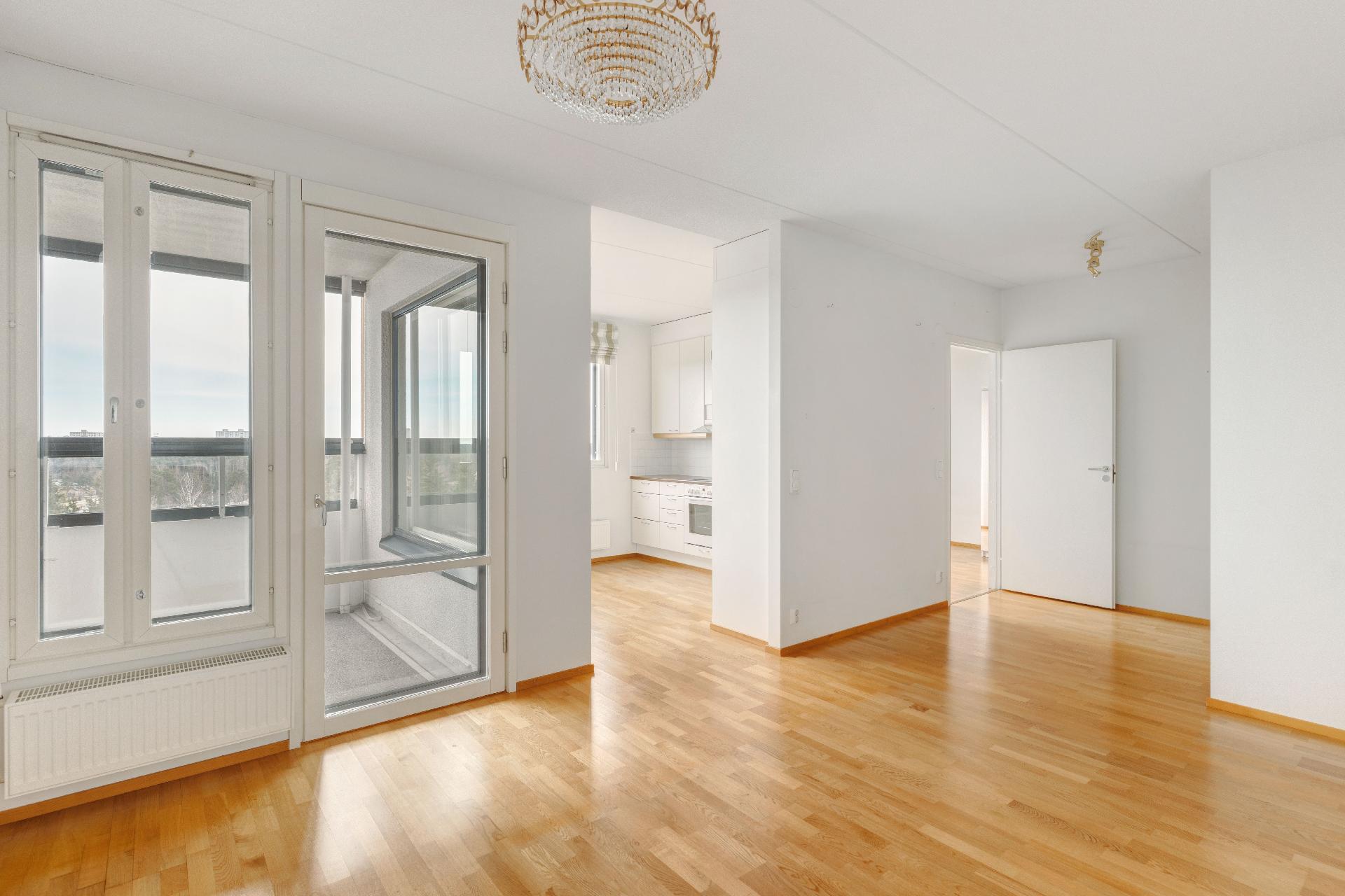 Lokirinne 8, Espoonlahti, Espoo