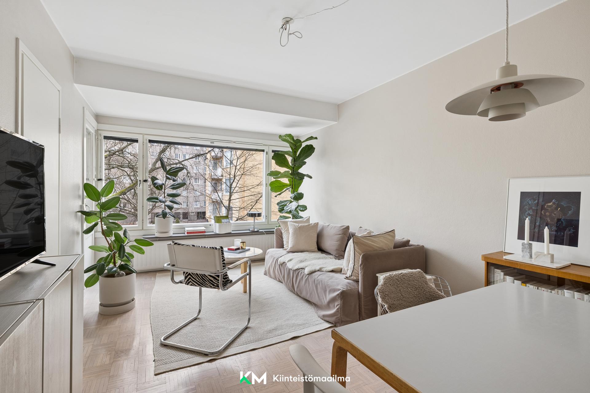 Rakuunantie 7, Munkkiniemi, Helsinki