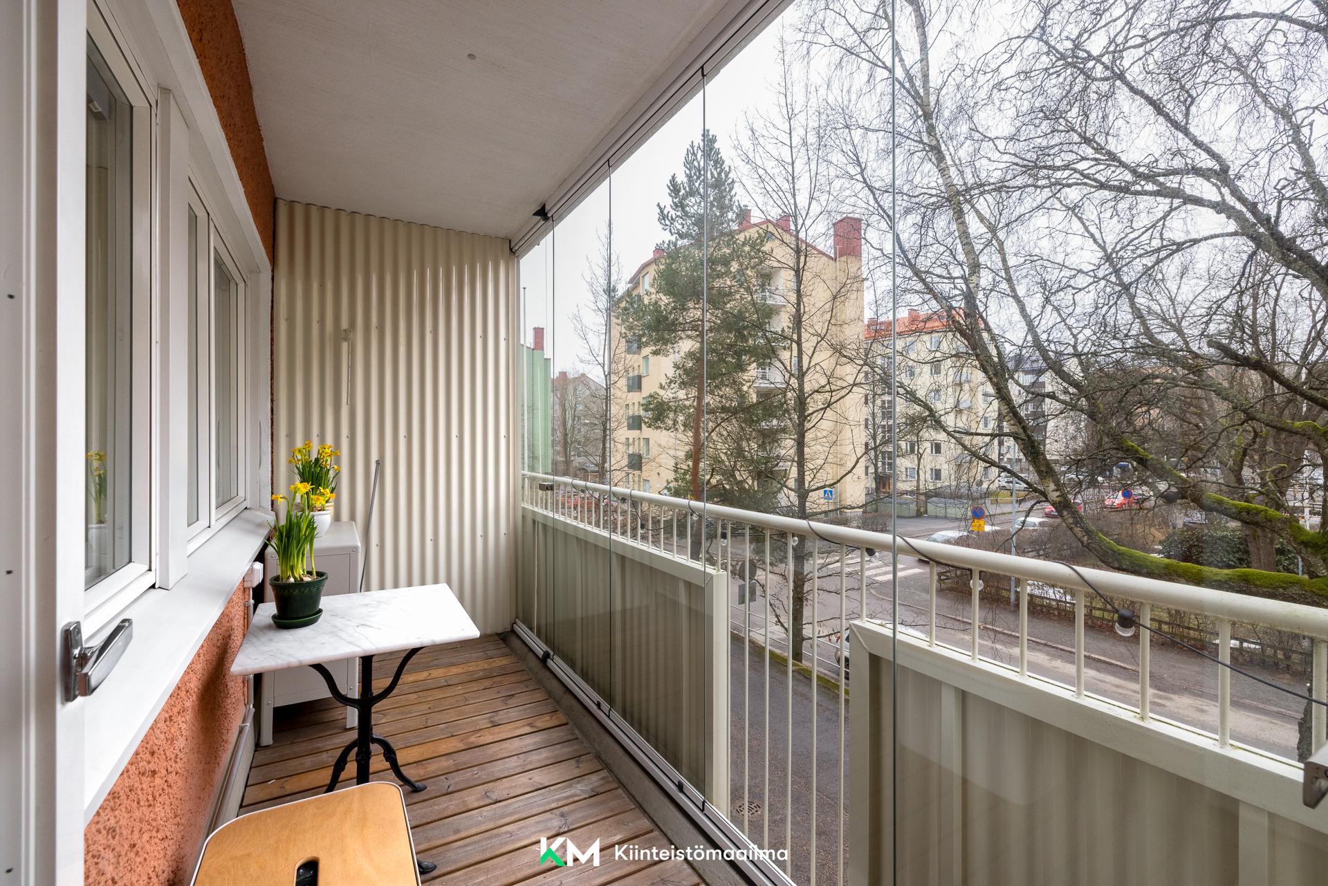 Rakuunantie 7, Munkkiniemi, Helsinki