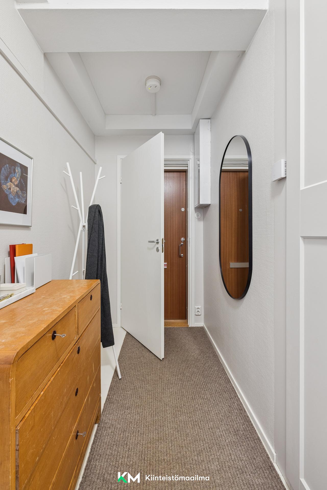 Rakuunantie 7, Munkkiniemi, Helsinki