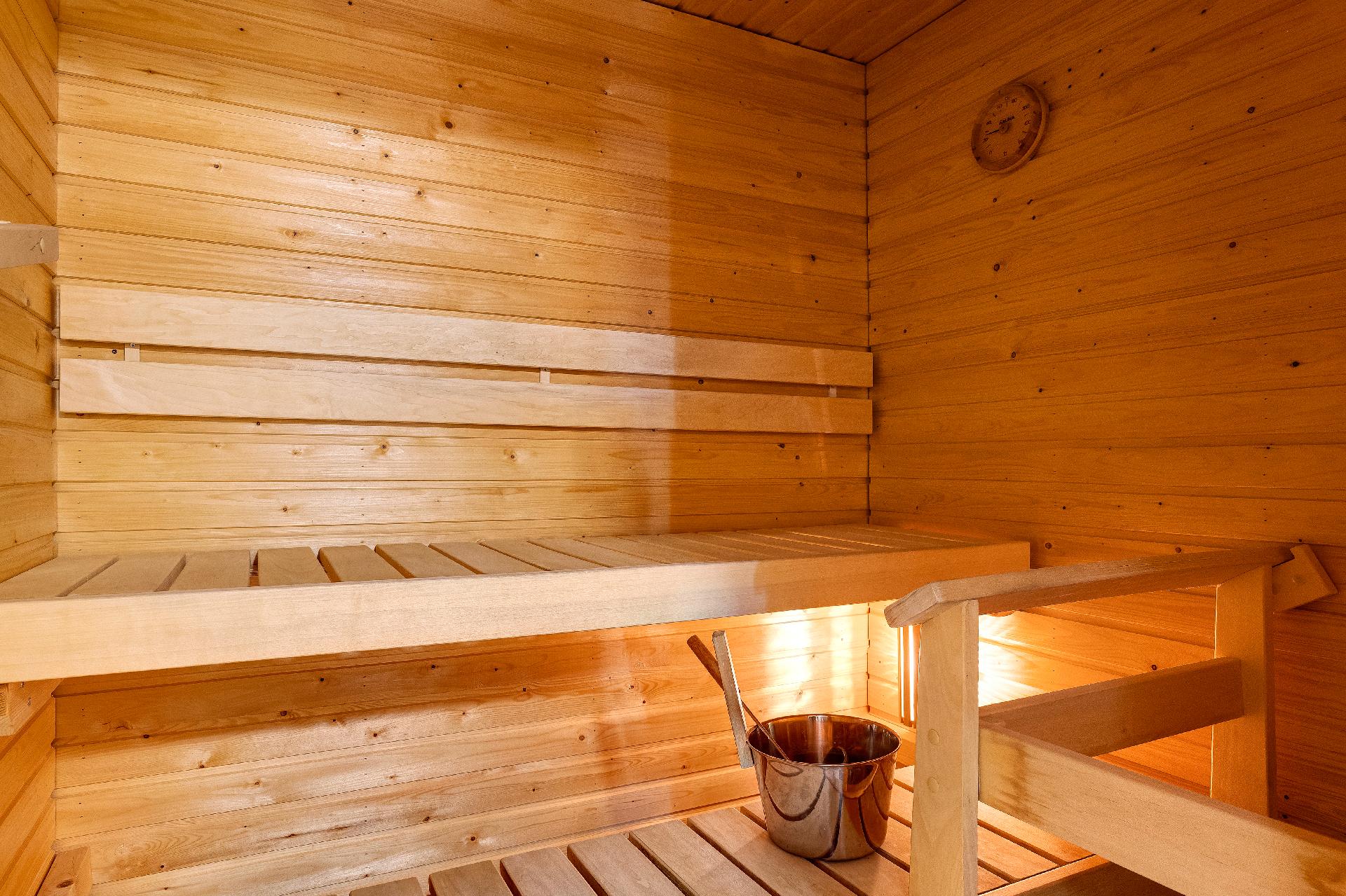 Sauna on reilunkokoinen.