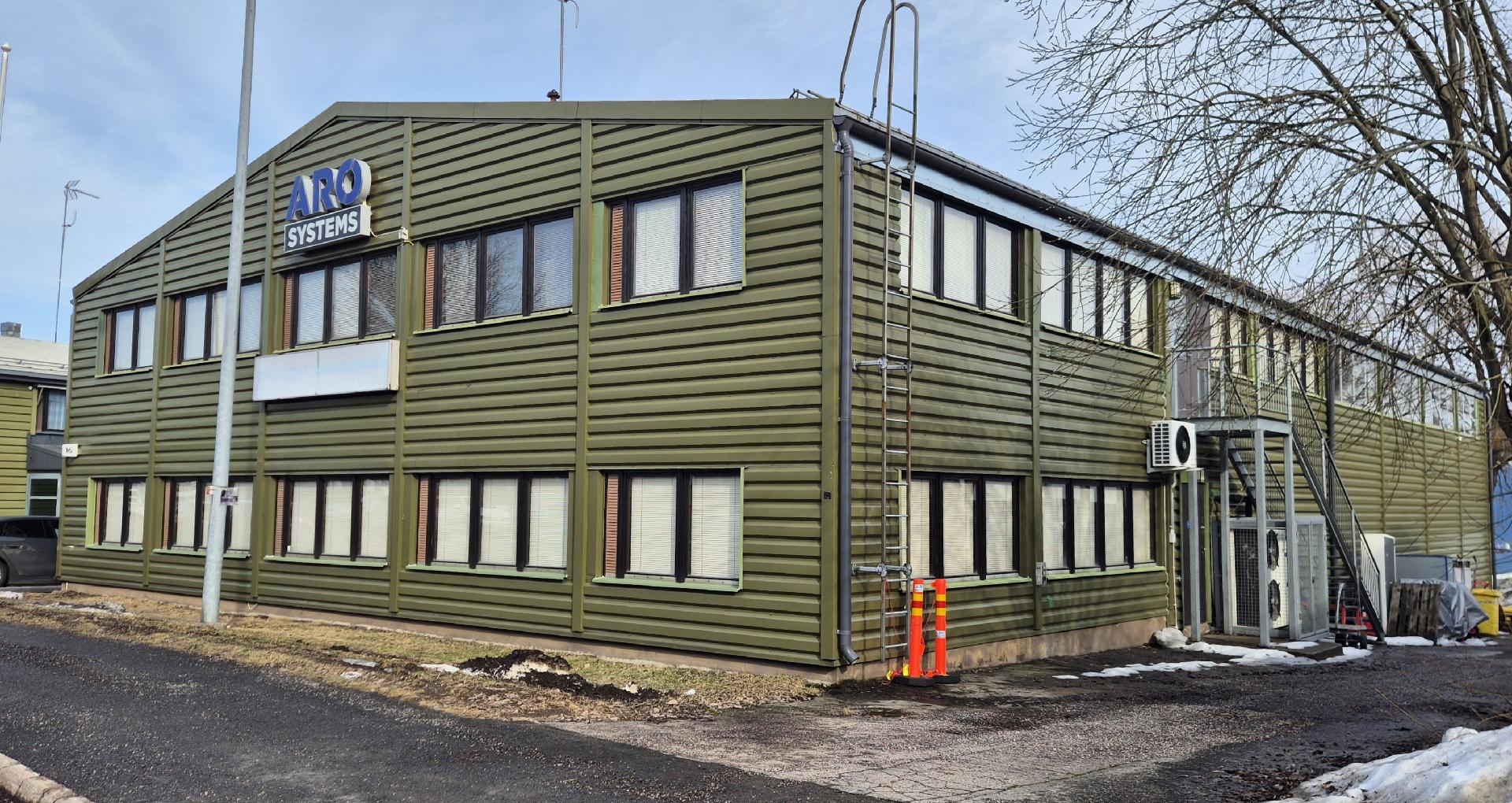 Julkisivu