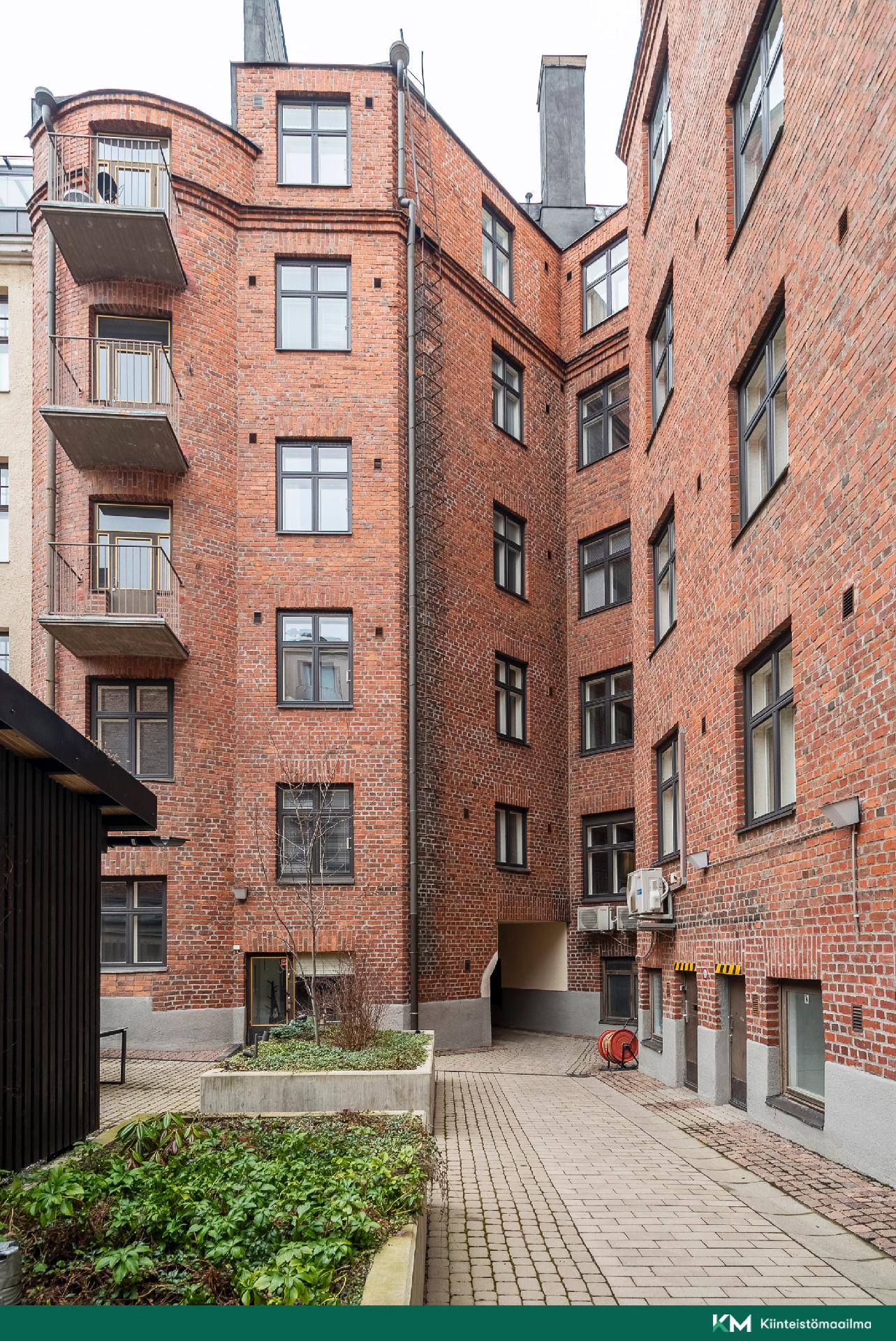 Eerikinkatu 18, Kamppi, Helsinki