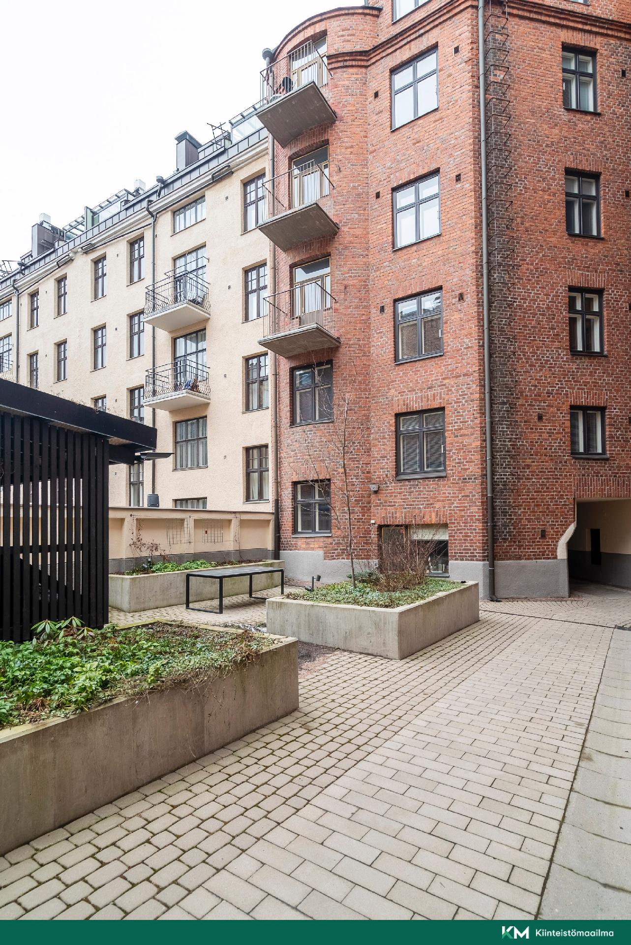 Eerikinkatu 18, Kamppi, Helsinki