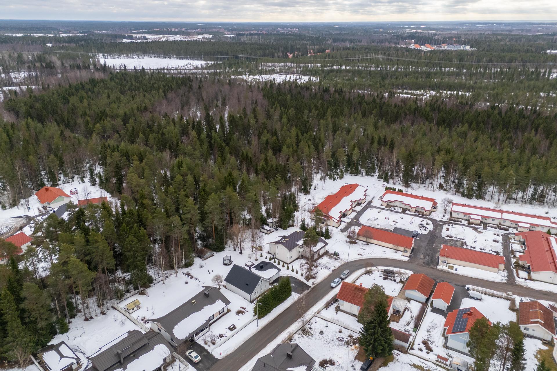 Oritputaantie 35, Iinatti, Oulu