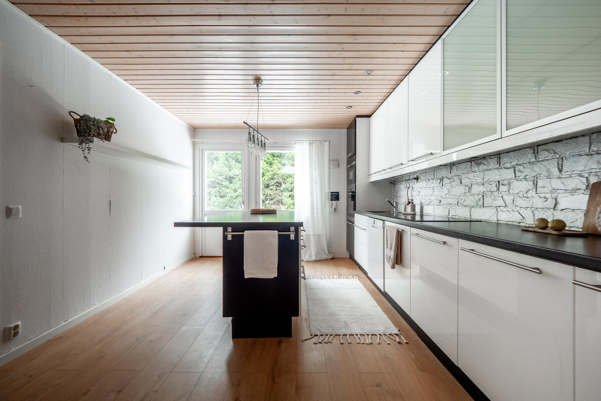 Oritputaantie 35, Iinatti, Oulu