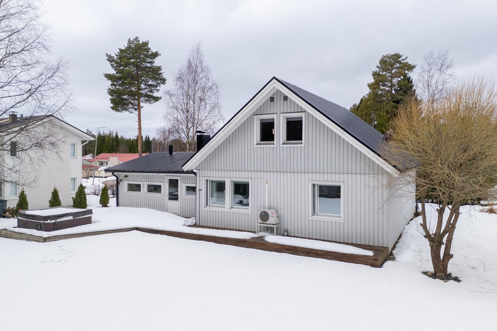 Oritputaantie 35, Iinatti, Oulu