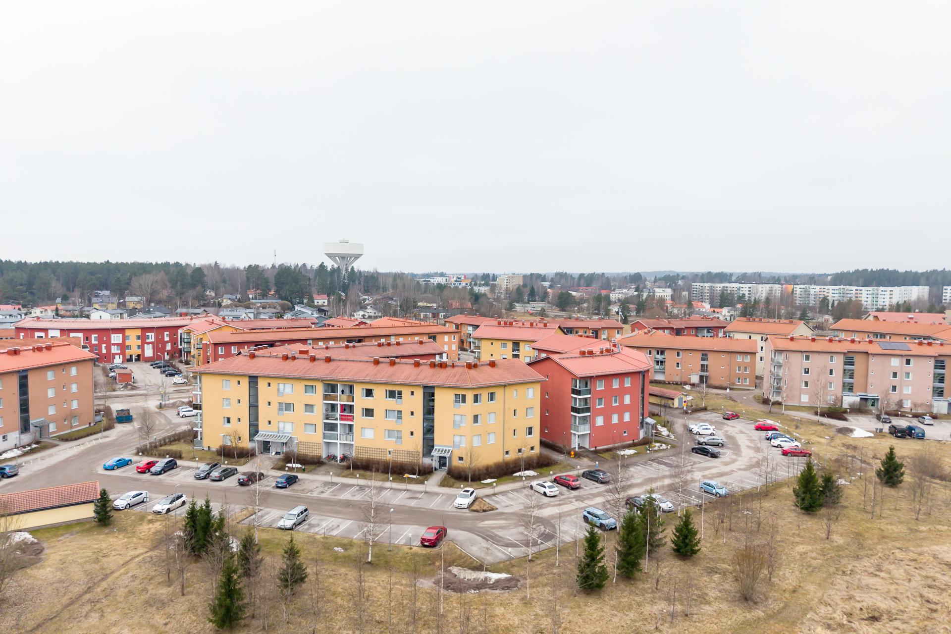 Tarhurintie 16, Hiekkaharju, Vantaa