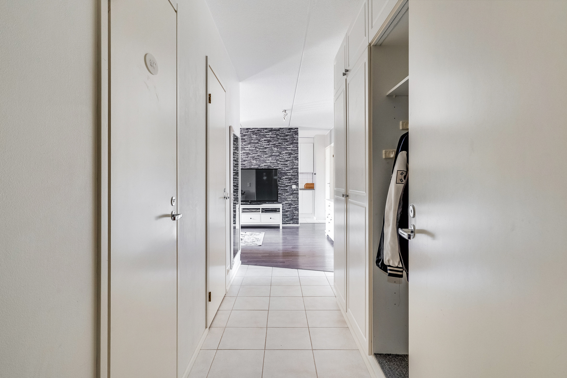 Kuormaajankatu 2, Tampere