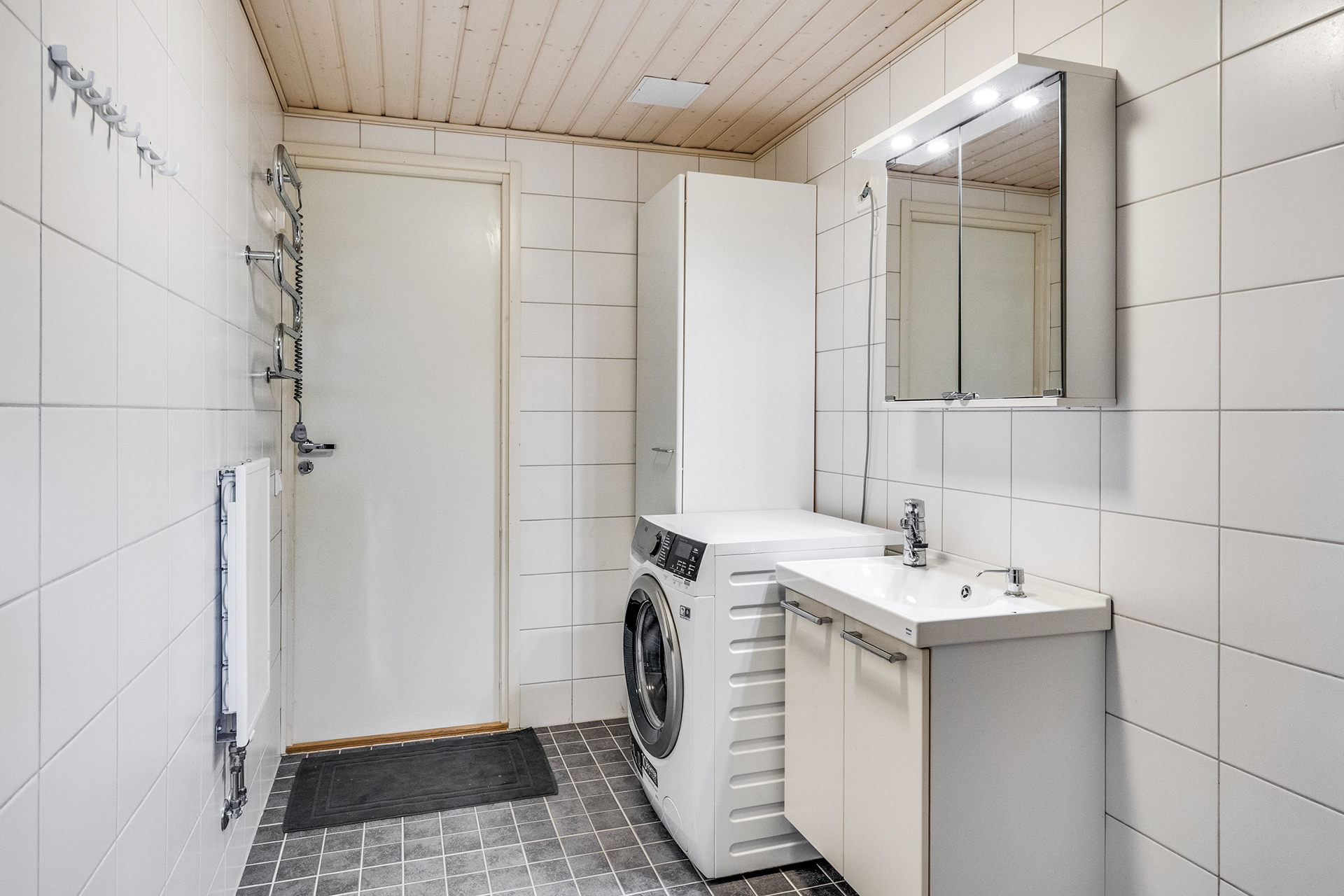 Kuormaajankatu 2, Tampere