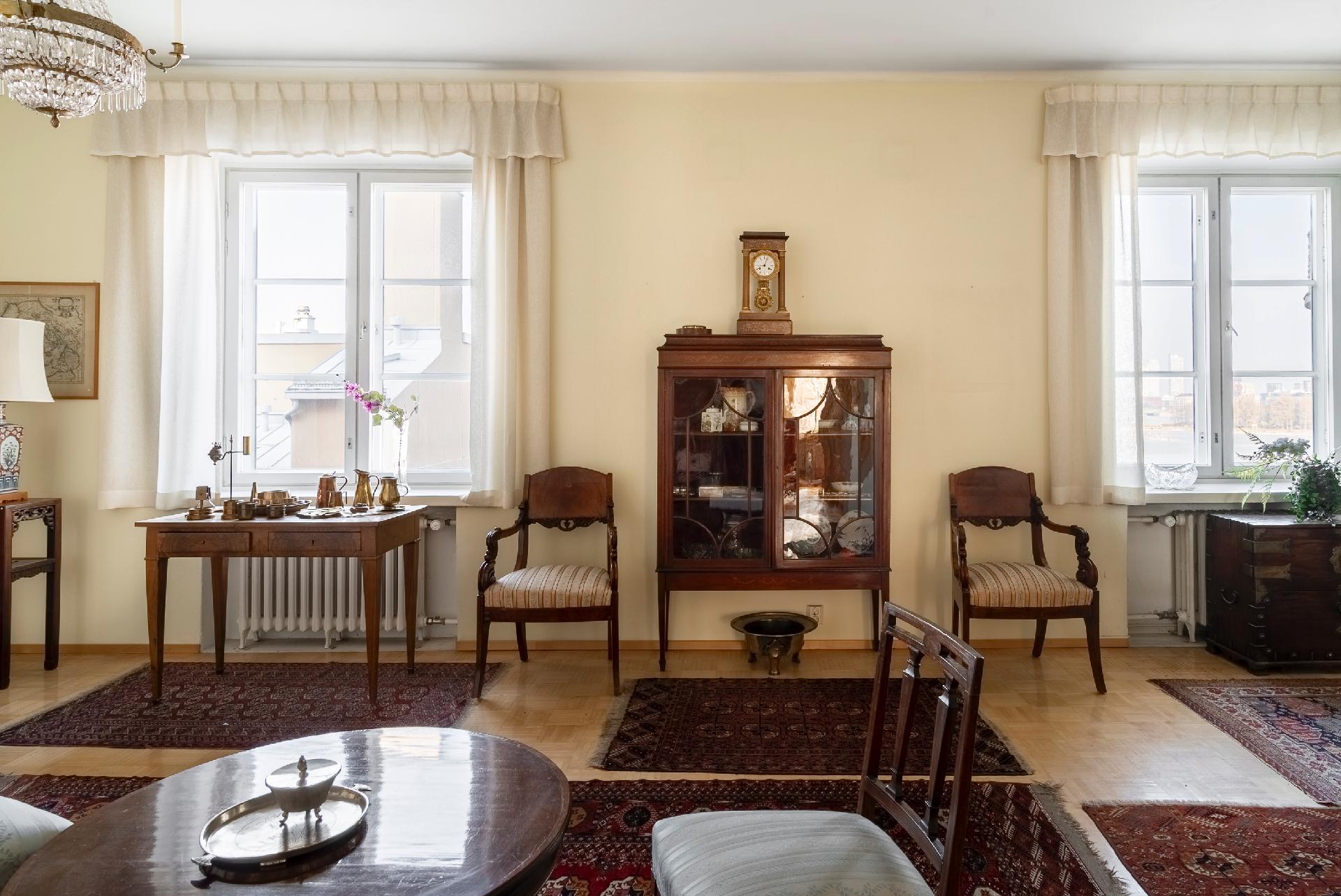 Pormestarinrinne 6, Katajanokka, Helsinki