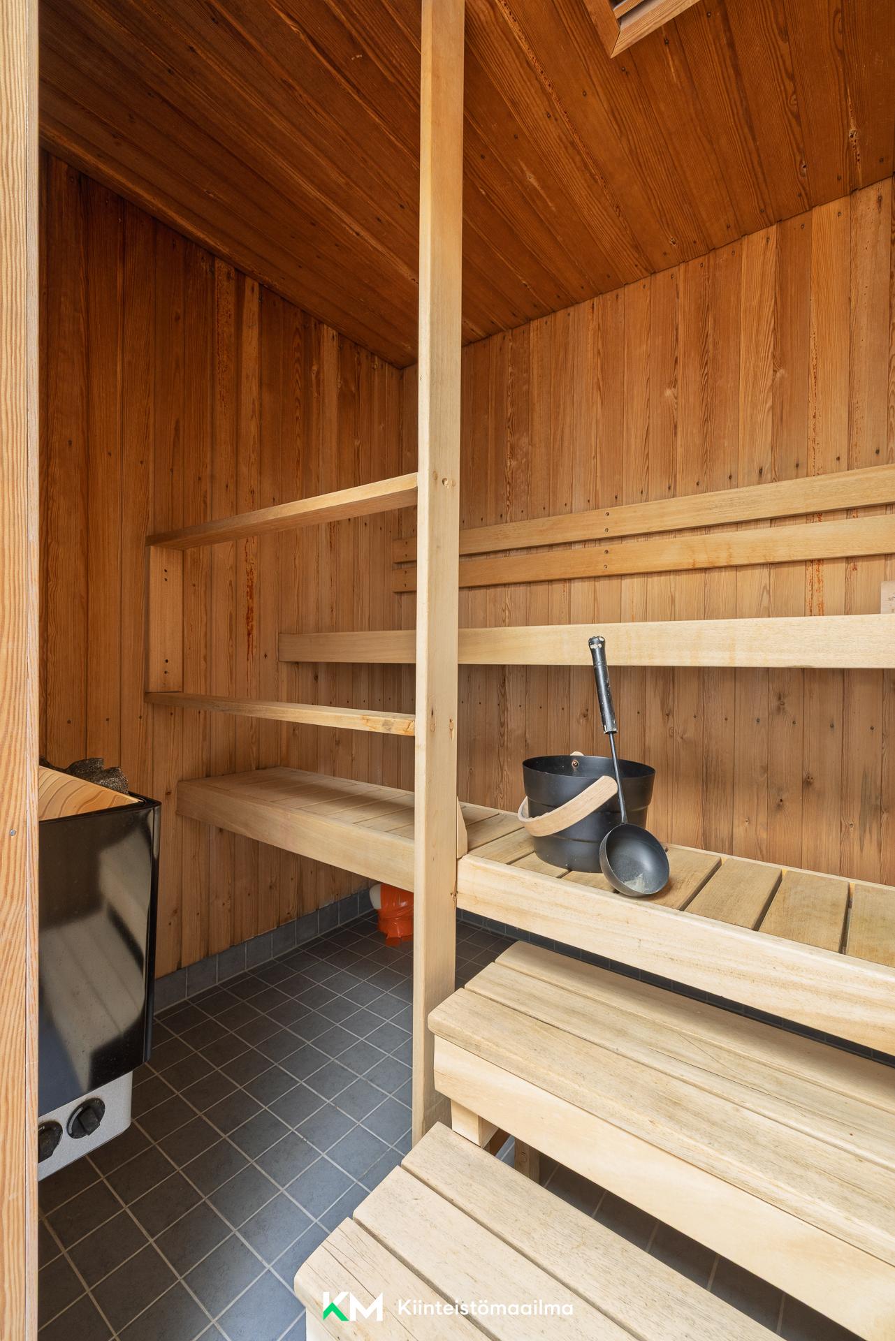 Lepolantie 43, Länsi-Pakila, Helsinki