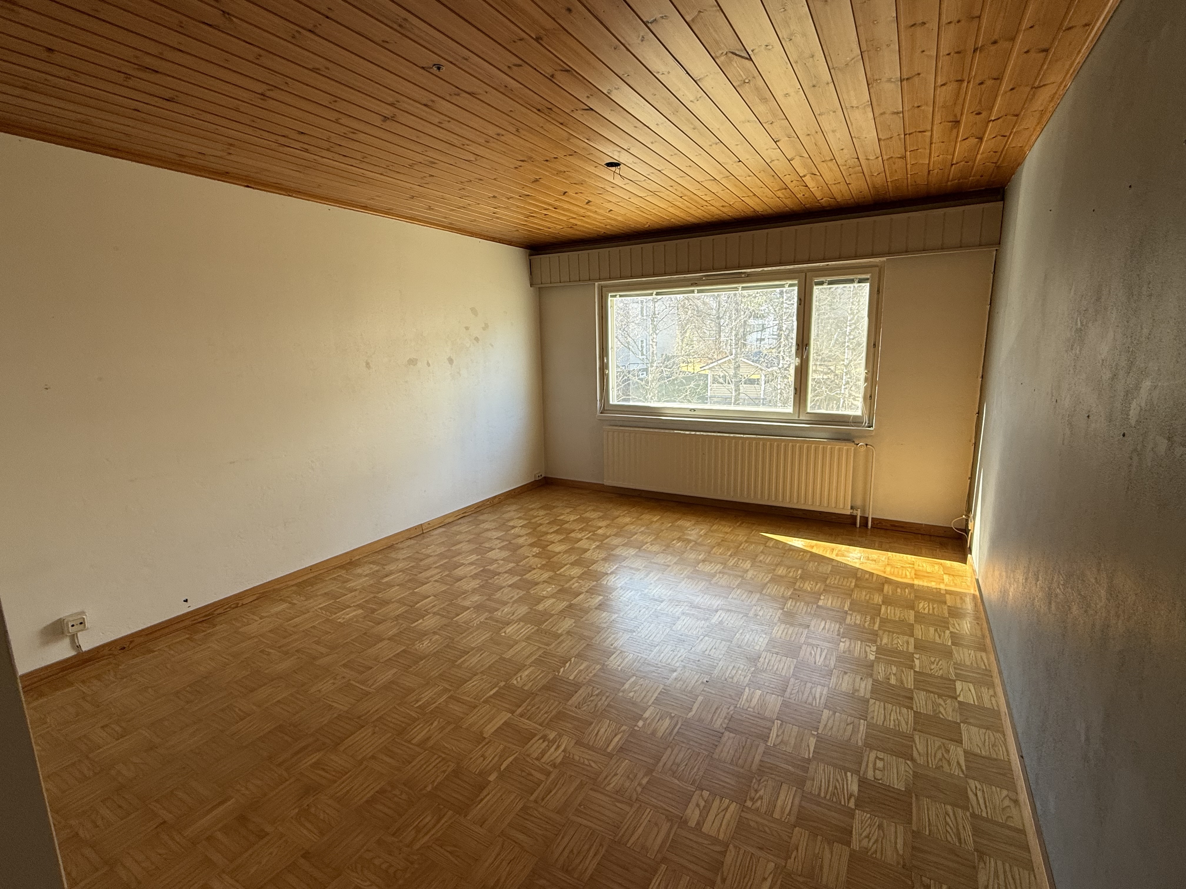 Linjurikatu 8, Taulumäki, Varkaus