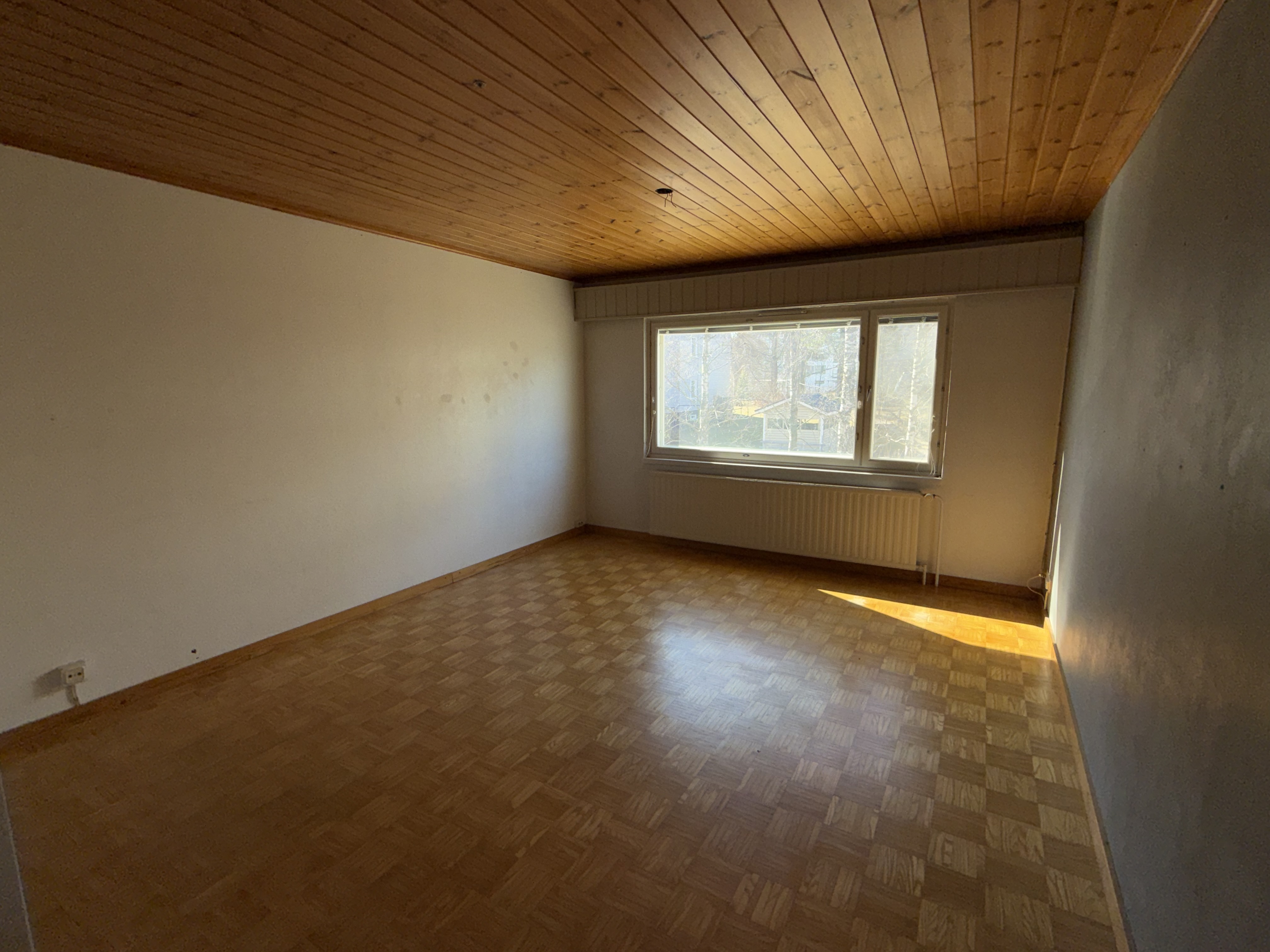 Linjurikatu 8, Taulumäki, Varkaus