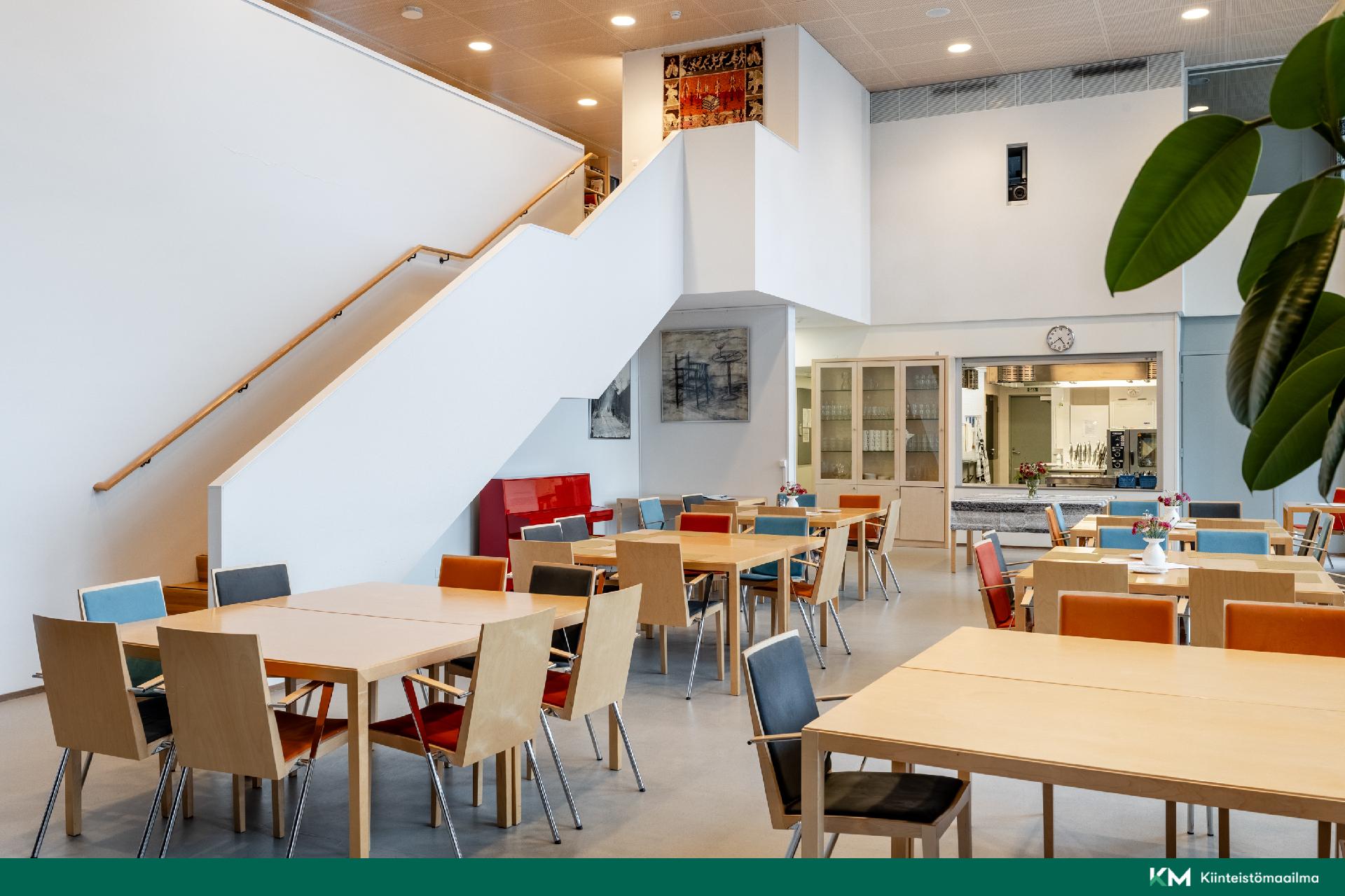 Voit myös halutessasi osallistua edulliseen ruokailuun