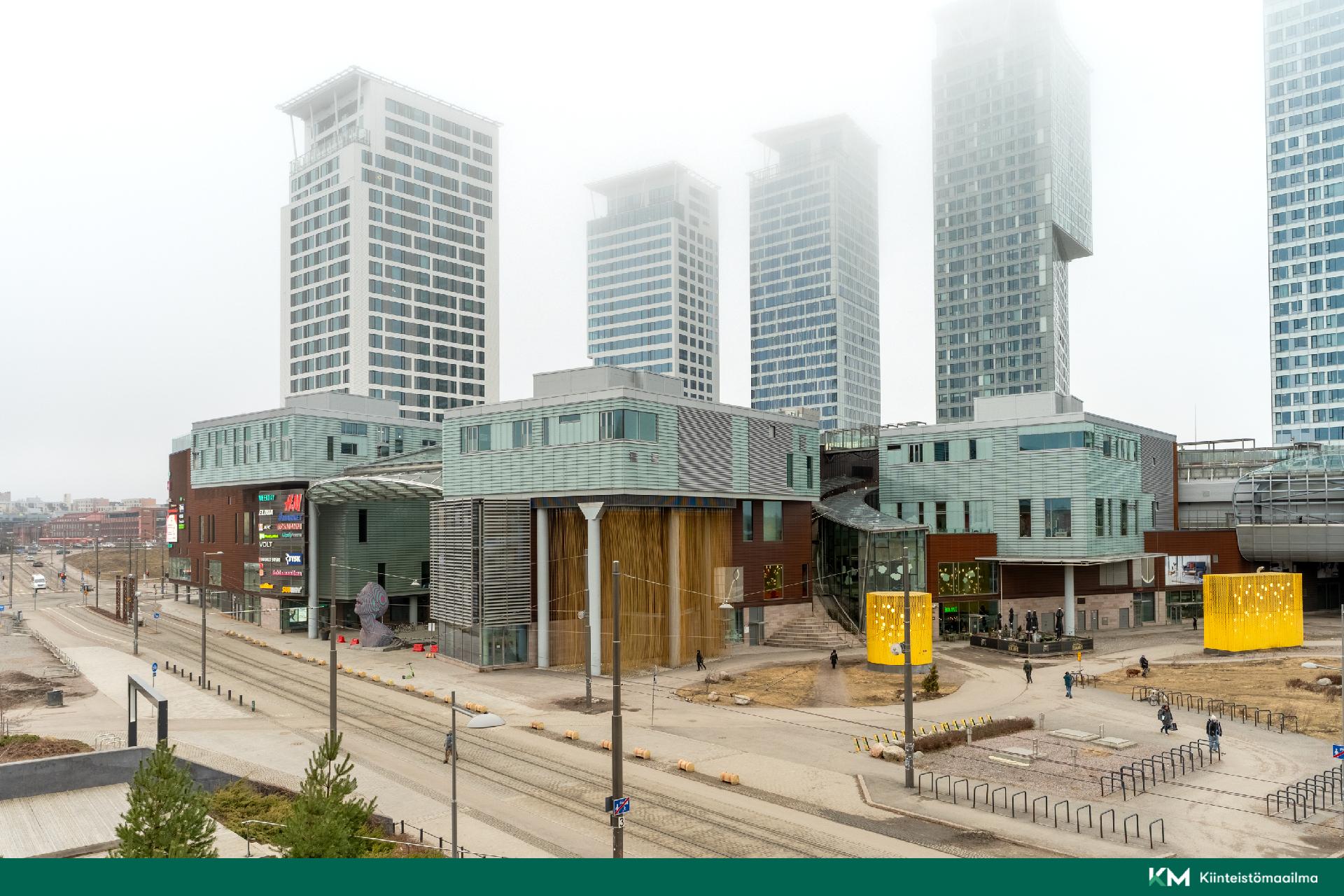 Parvekkeen näkymää Redin suuntaan