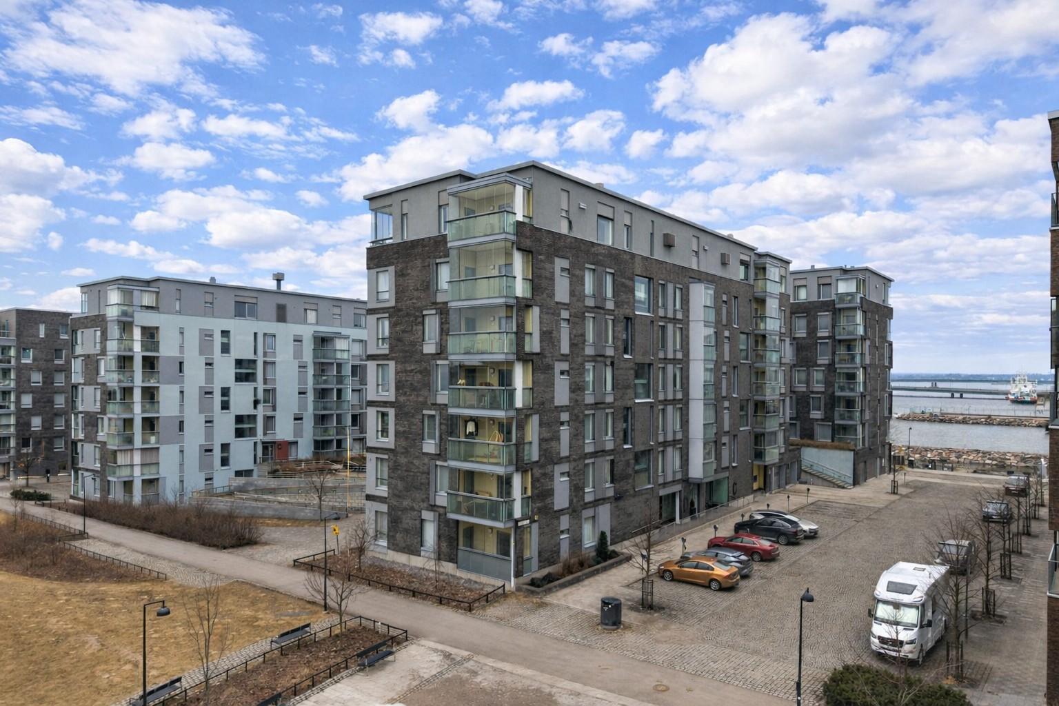 Saukonpaadenranta 14, Jätkäsaari, Helsinki