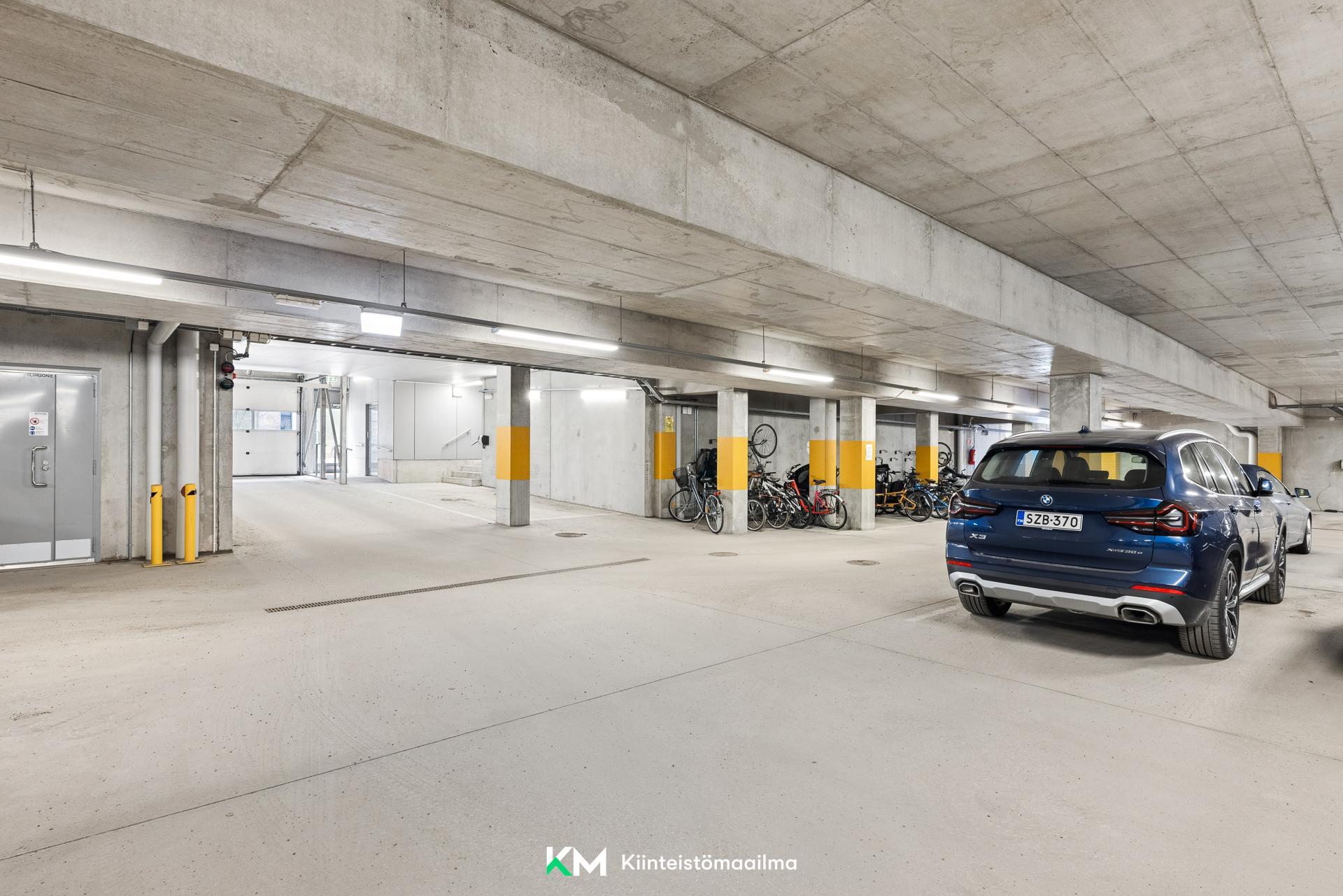 Autohallista mahdollisuus ostaa autopaikka