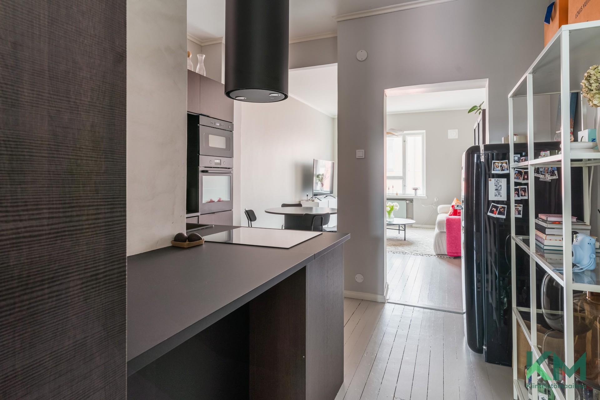 Neitsytpolku 9, Ullanlinna, Helsinki