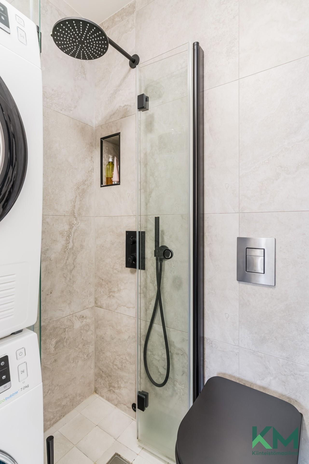 Neitsytpolku 9, Ullanlinna, Helsinki