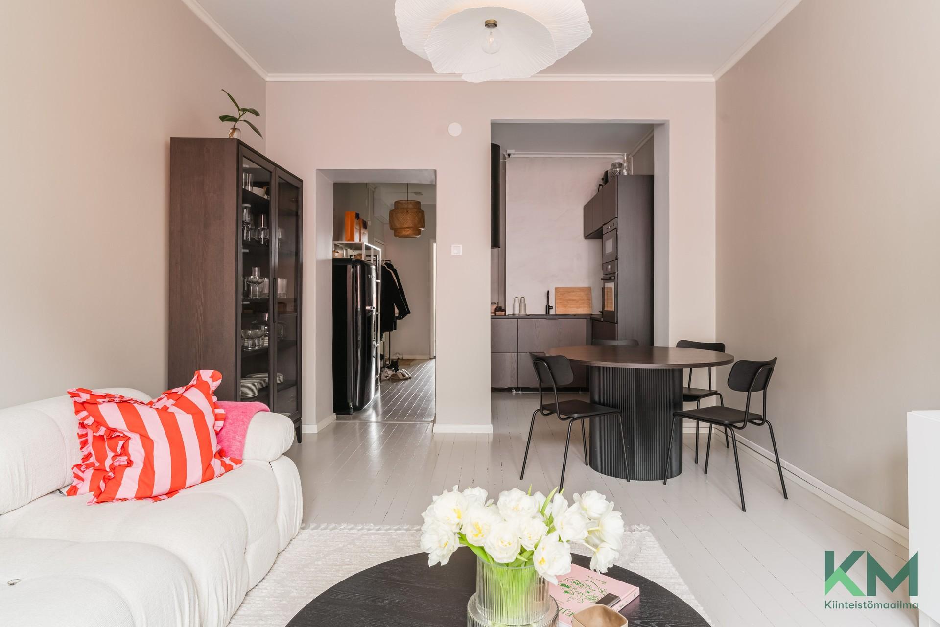 Neitsytpolku 9, Ullanlinna, Helsinki