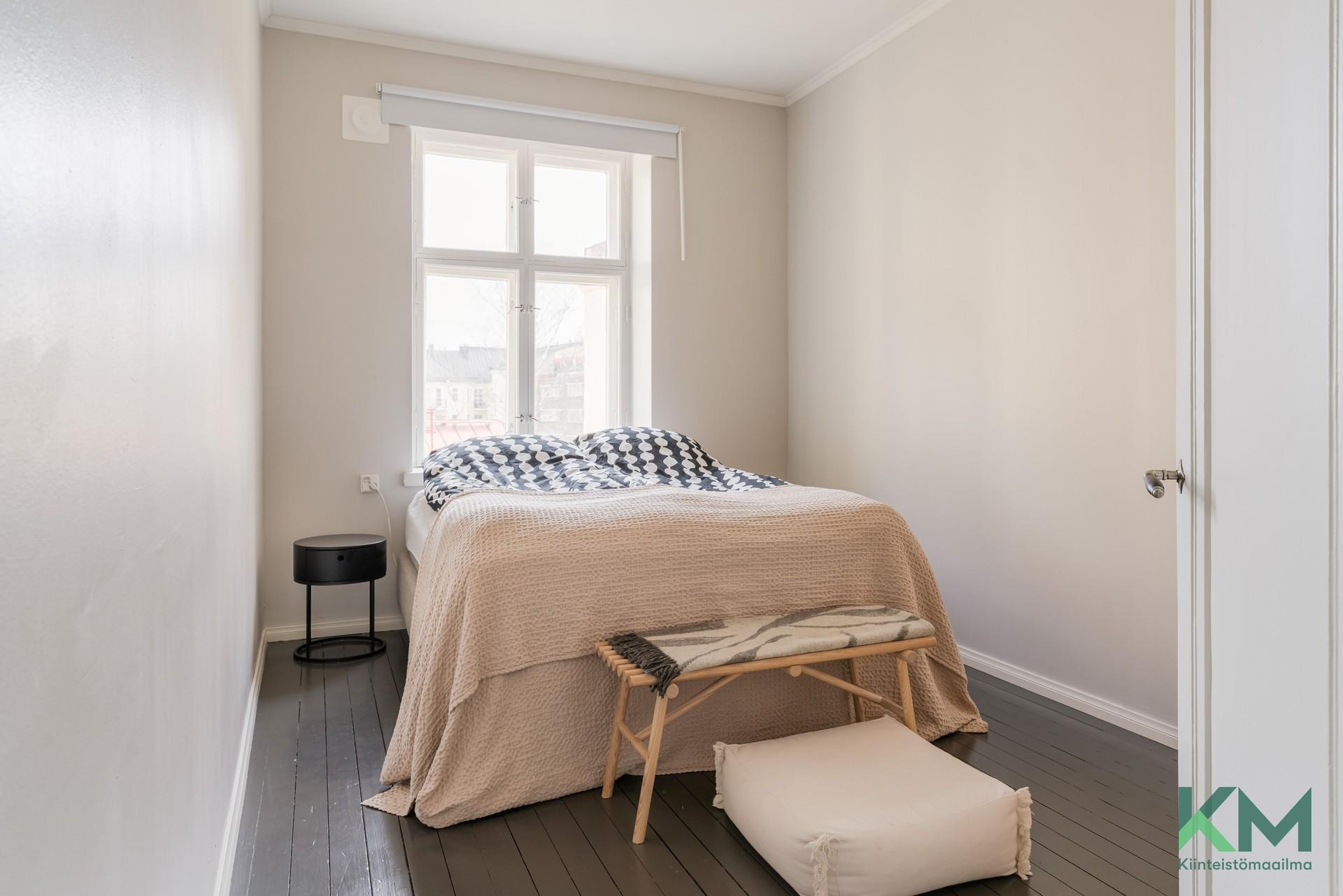 Neitsytpolku 9, Ullanlinna, Helsinki