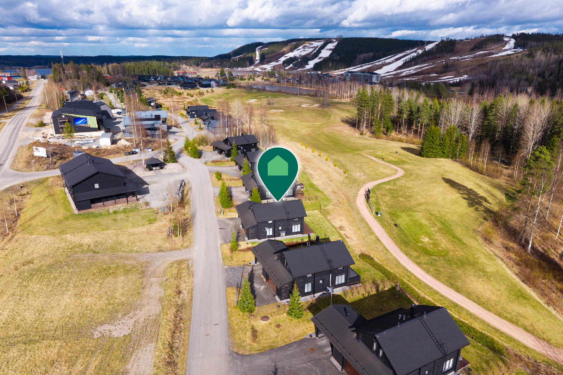 Helmikkäpolku 8, Himos, Jämsä