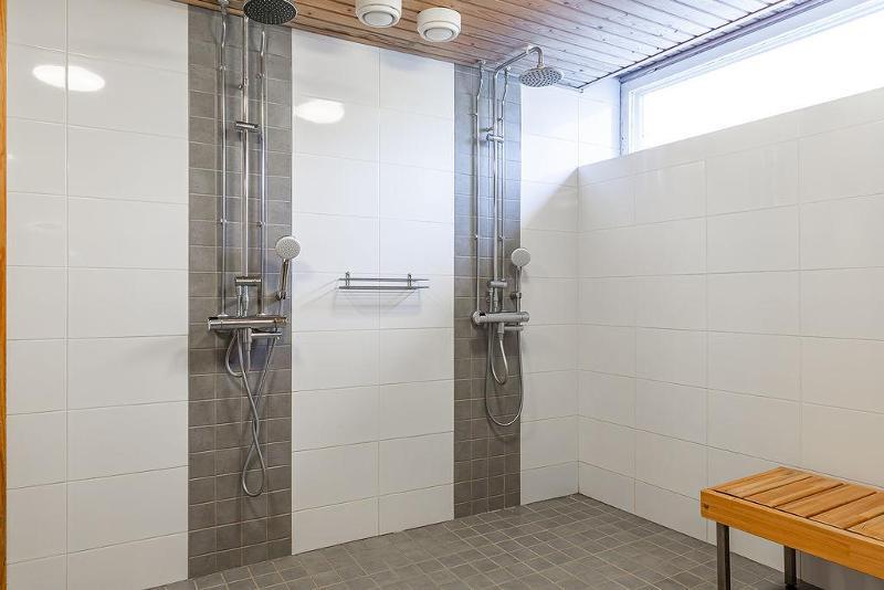 taloyhtiön kylpyhuone