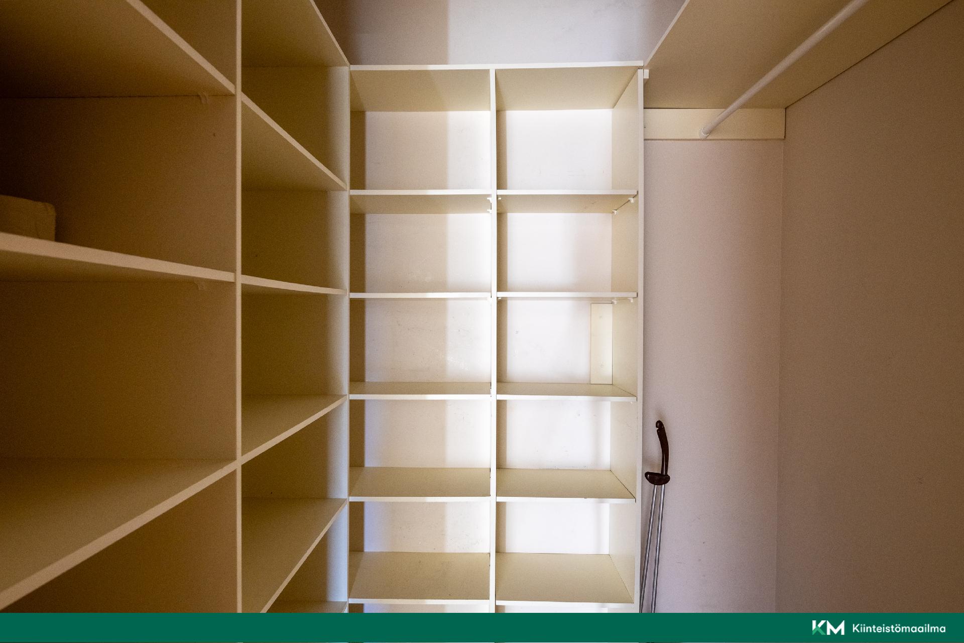 Jönsaksenpolku 1, Myyrmäki, Vantaa