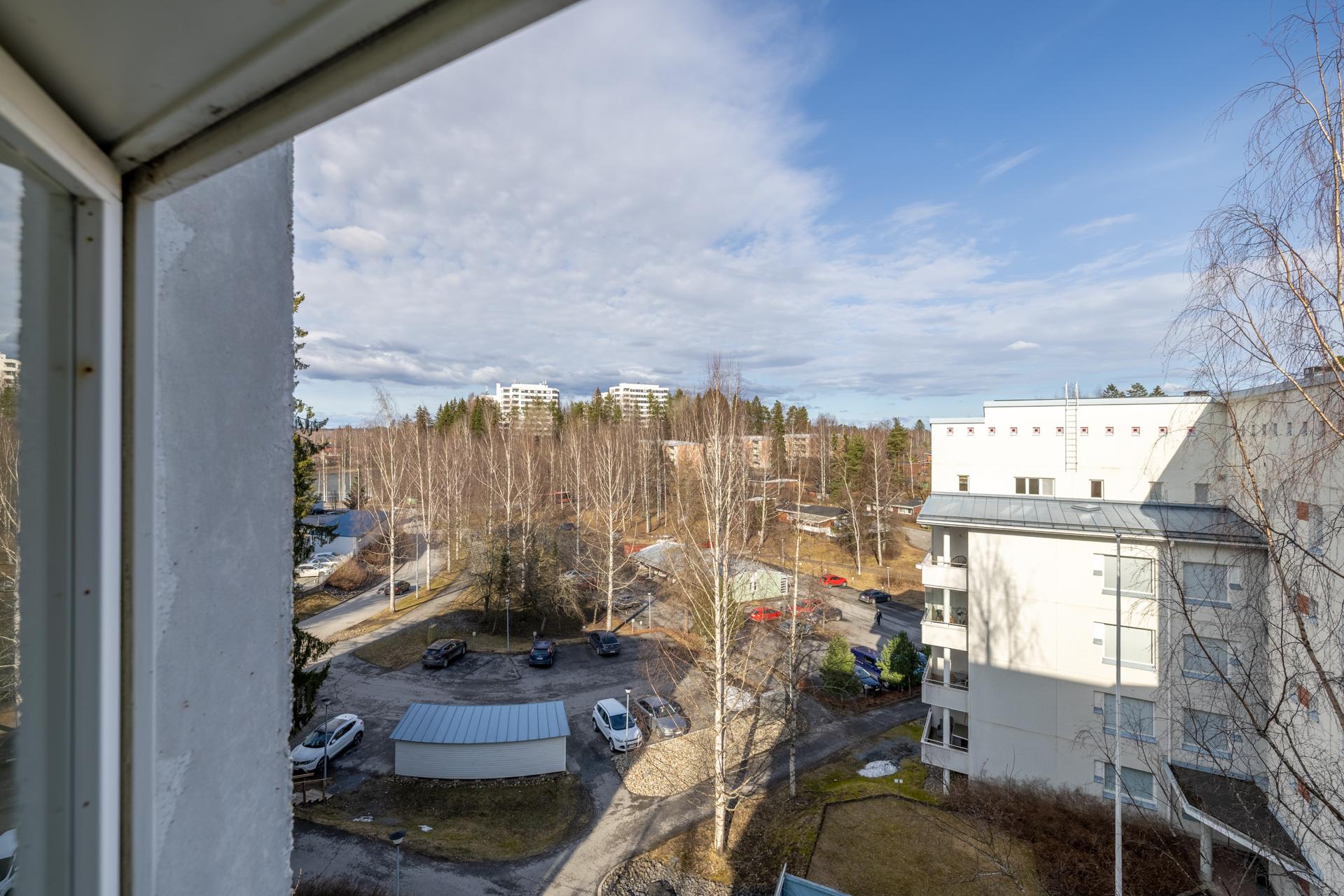 maisema makuuhuone3 ikkunasta