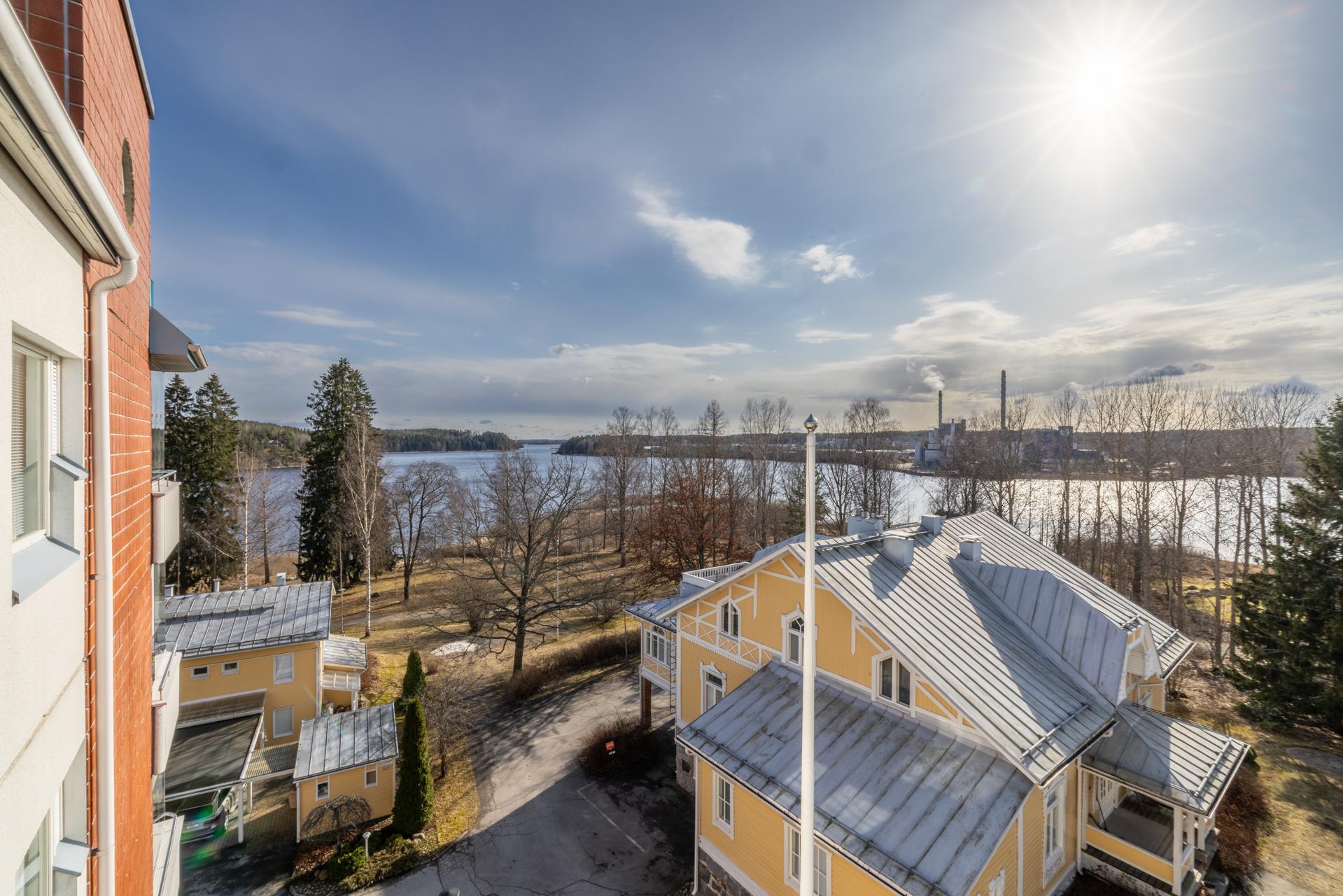 maisema makuuhuone1 ikkunasta