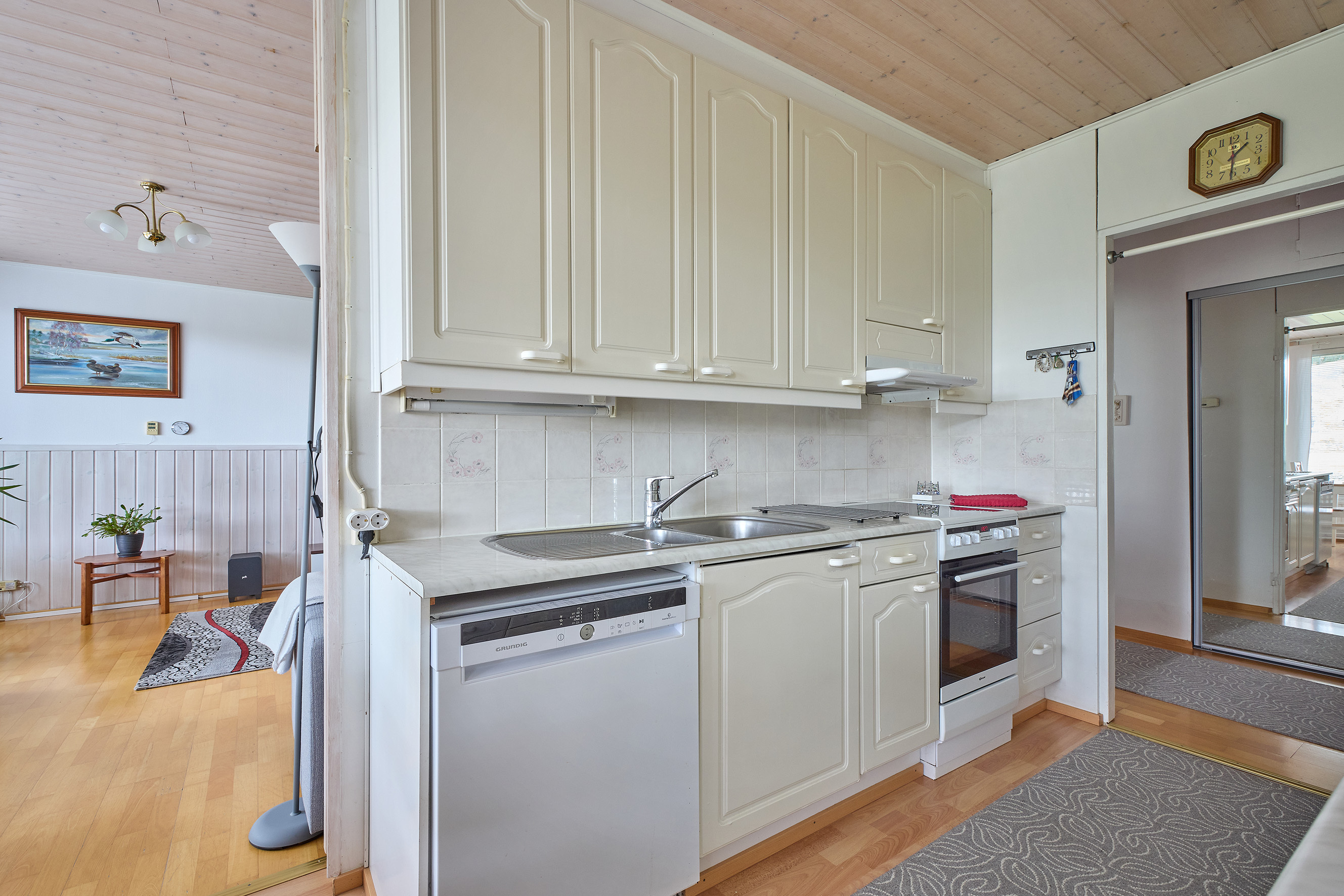 Heinilänpolku 14, Immula, Lohja