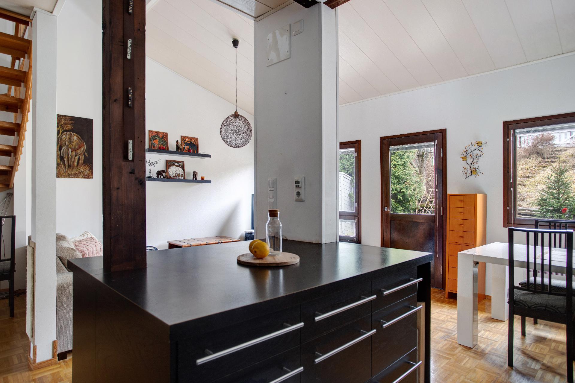 Eetinkuja 3, Hannusjärvi, Espoo