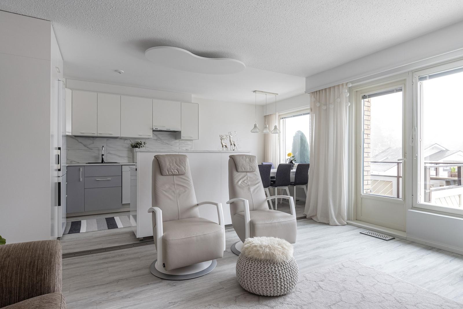 Salmelaisenkatu 21, Linnanpelto, Kuopio