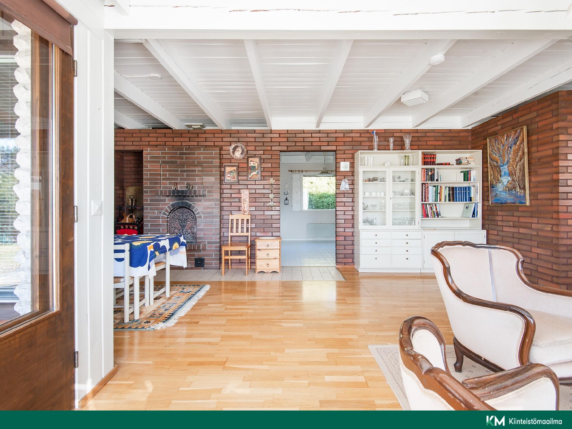 Vesurikatu 7, Veitenmäki, Kaarina