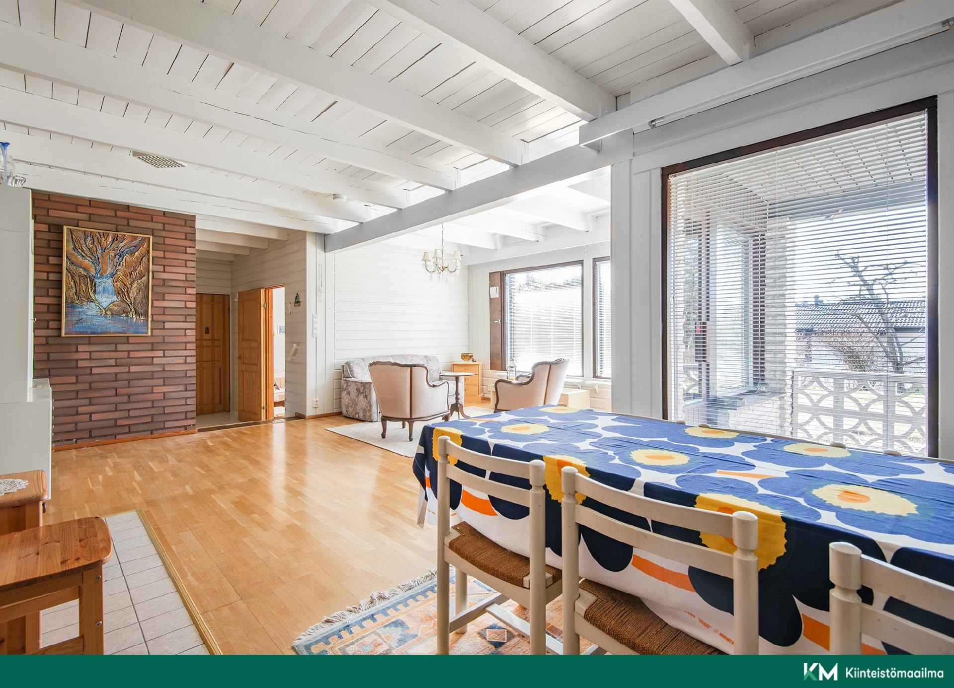 Vesurikatu 7, Veitenmäki, Kaarina