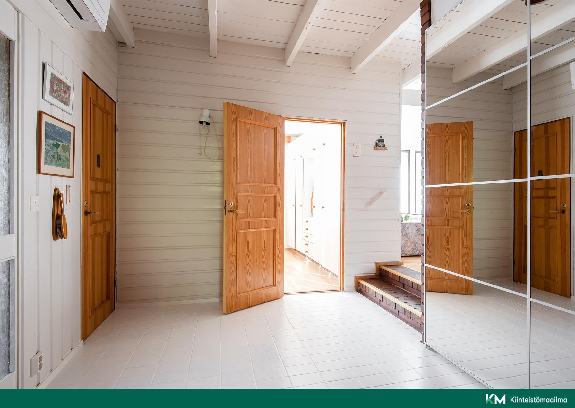 Vesurikatu 7, Veitenmäki, Kaarina