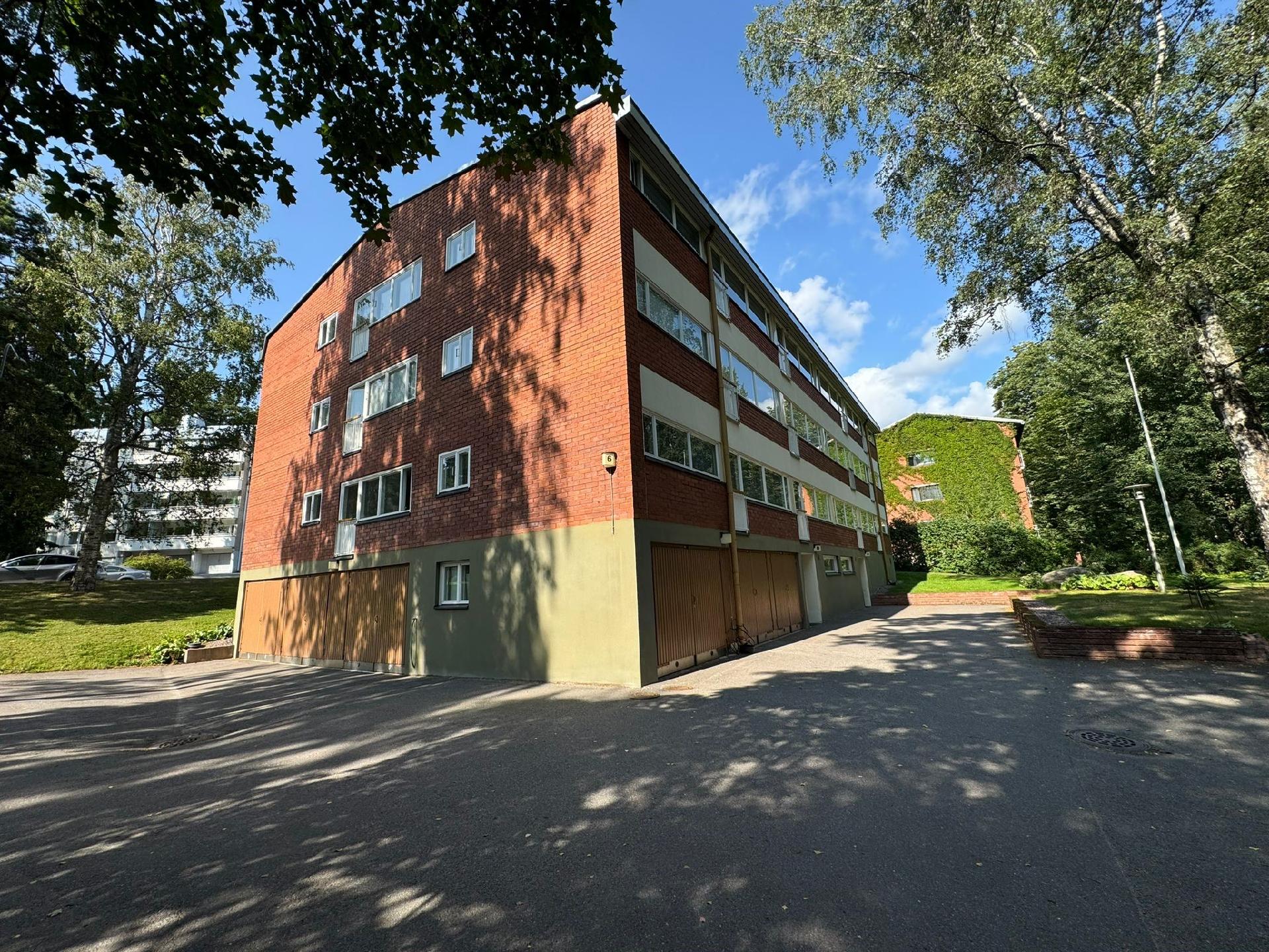 Poutamäentie 6, Pajamäki, Helsinki