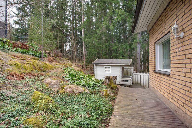 Metsikkötie 20, Martinlaakso, Vantaa