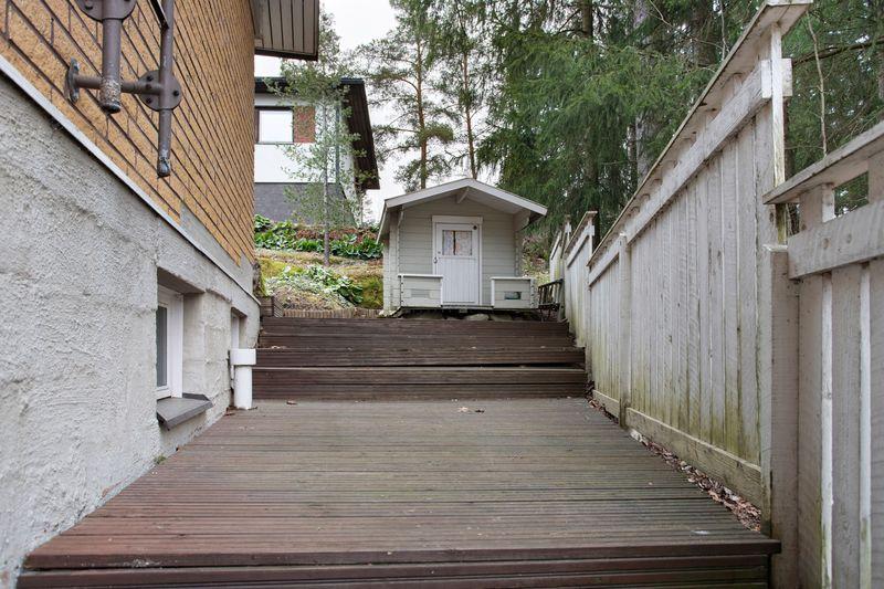 Metsikkötie 20, Martinlaakso, Vantaa