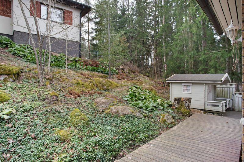 Metsikkötie 20, Martinlaakso, Vantaa