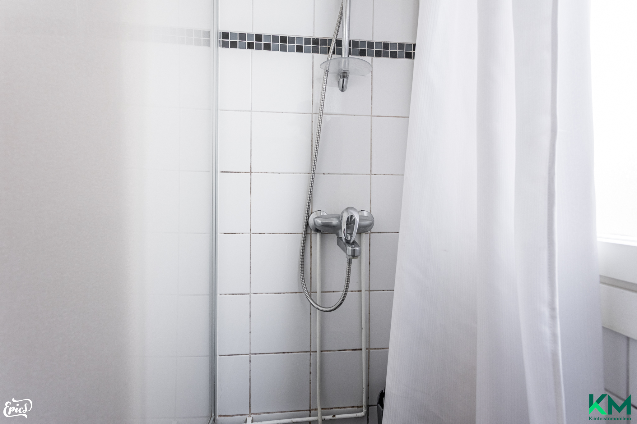 Karhumäentie 4, Sääksjärvi, Lempäälä