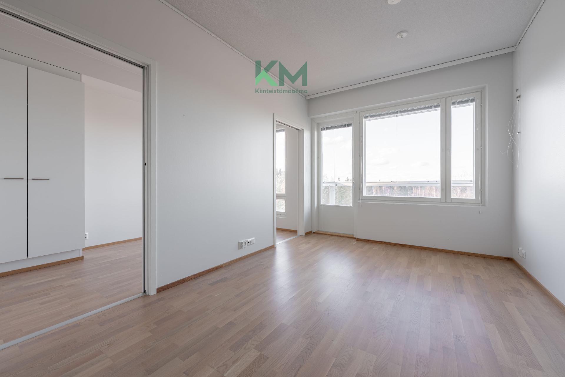 Oh ja makuuhuone jossa liukuovi