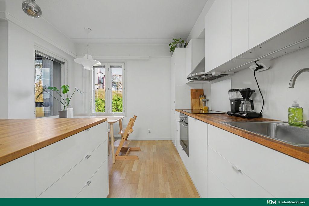 Kulovalkeantie 12, Tuomarila, Espoo