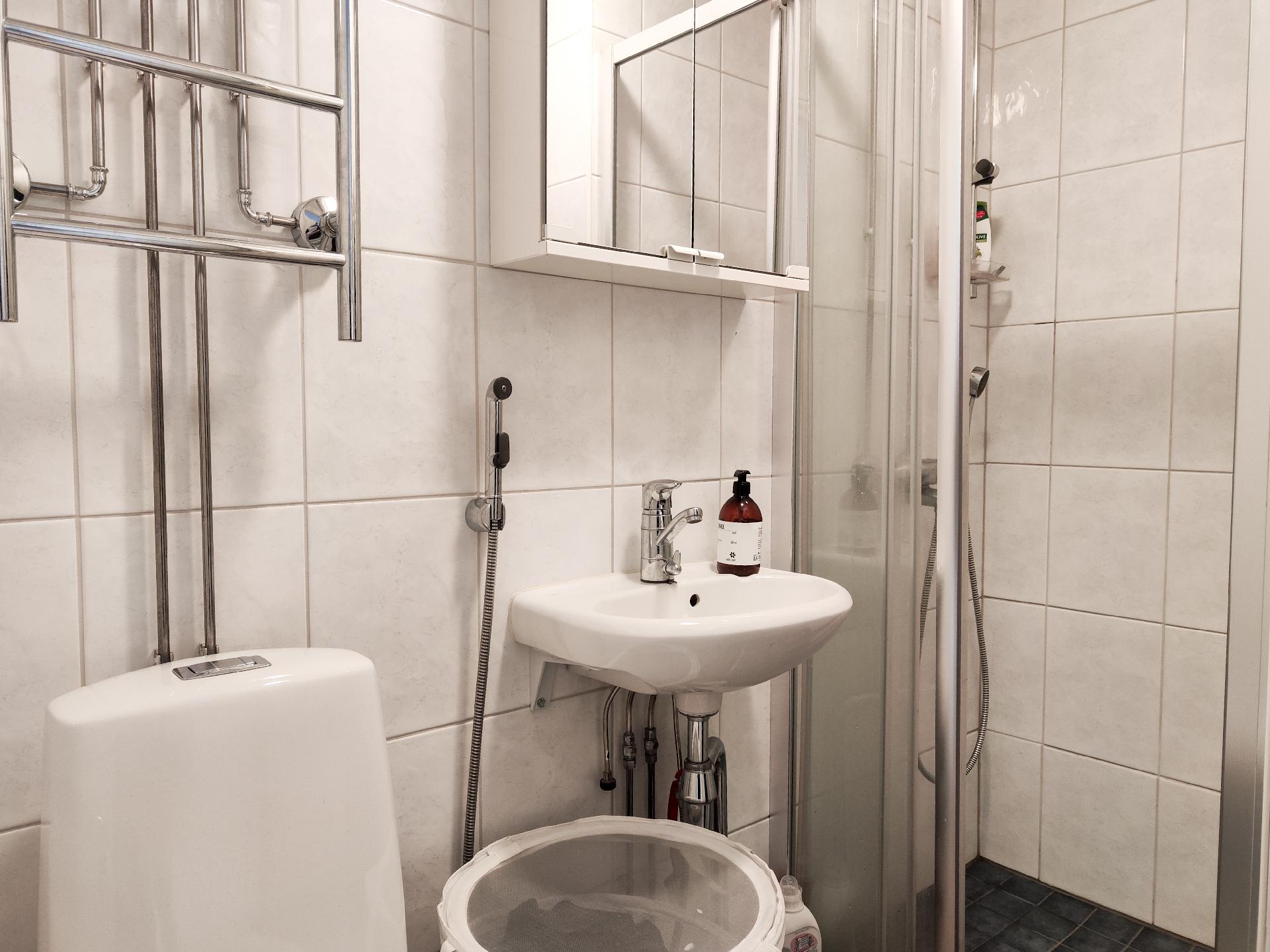 Helsinginkatu 12, Kallio, Helsinki