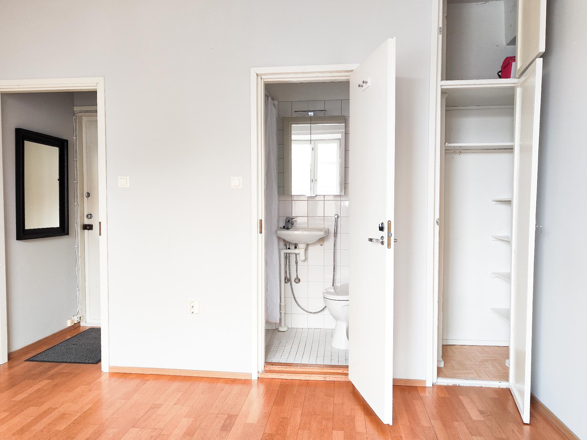 Valhallankatu 16, Taka-Töölö, Helsinki