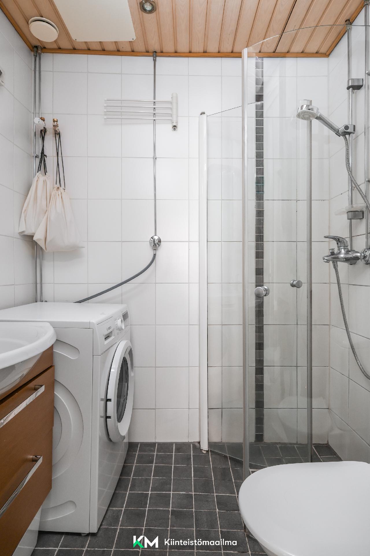 Munkkiniemen puistotie 10, Munkkiniemi, Helsinki