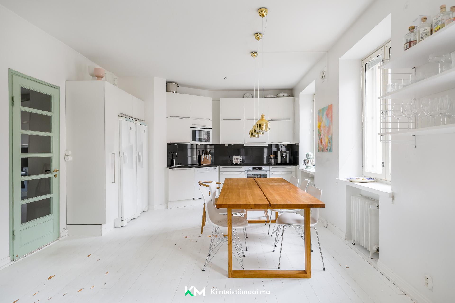 Munkkiniemen puistotie 10, Munkkiniemi, Helsinki