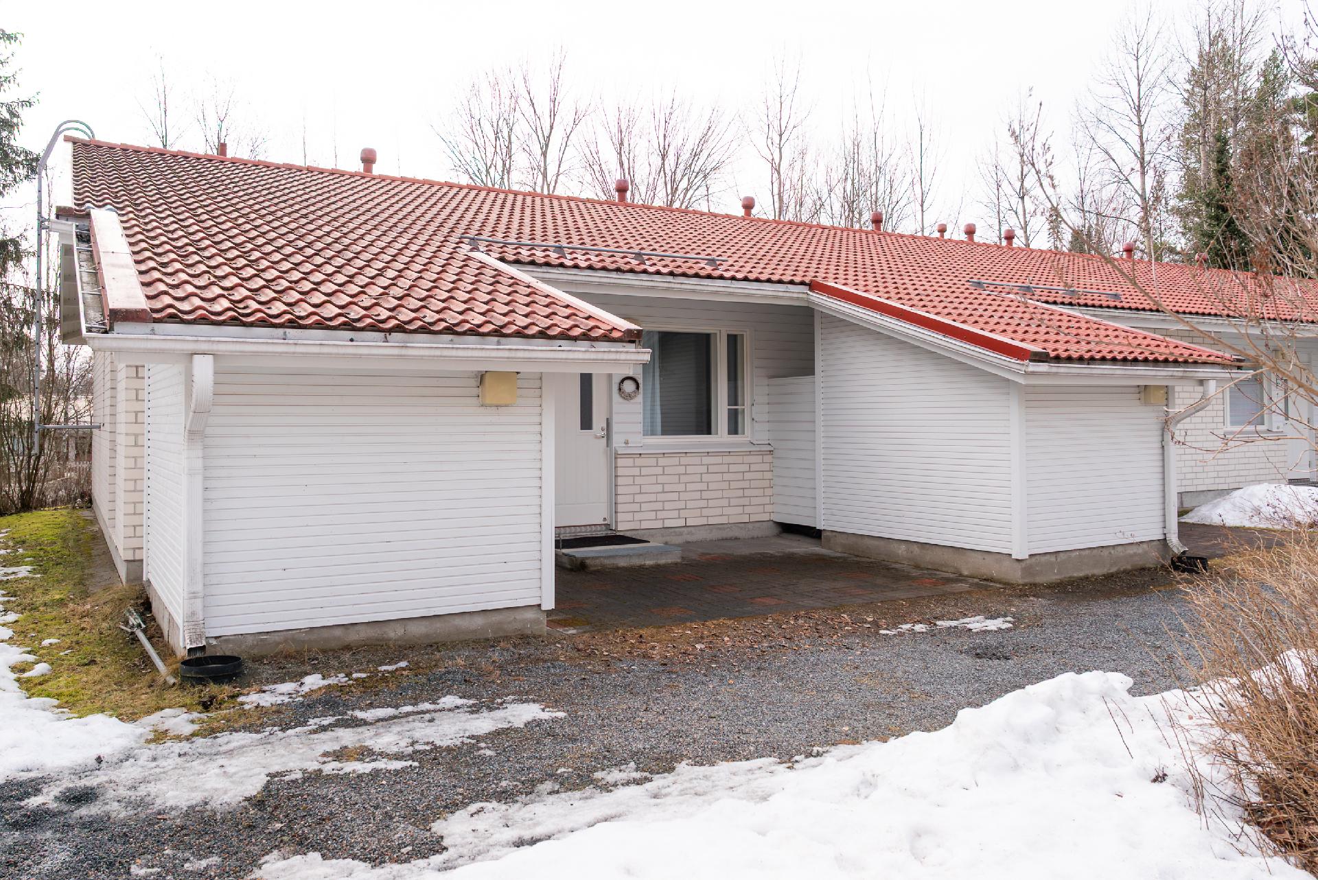 Pirttimäentie 8, Pirttimäki, Jyväskylä